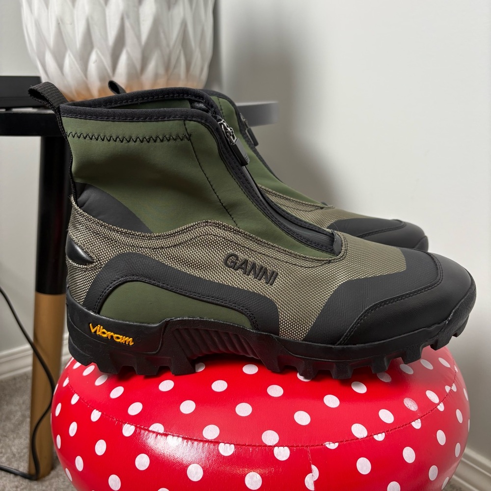 Ganni Green Colorblock Performance Vibram High Top Sneakers in Kalamata - Picture 3 of 11